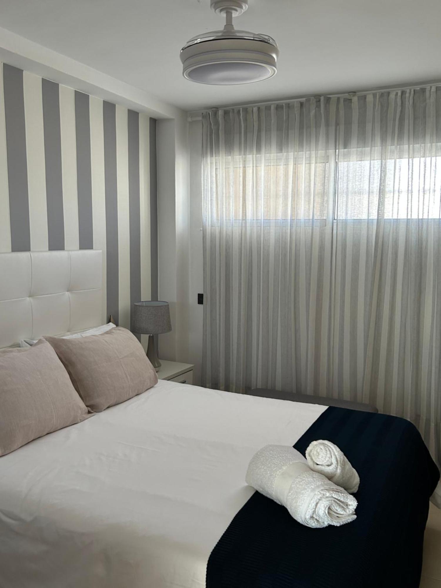Apartamento Fantástico ático Con Enorme Terraza Y Chill Out *